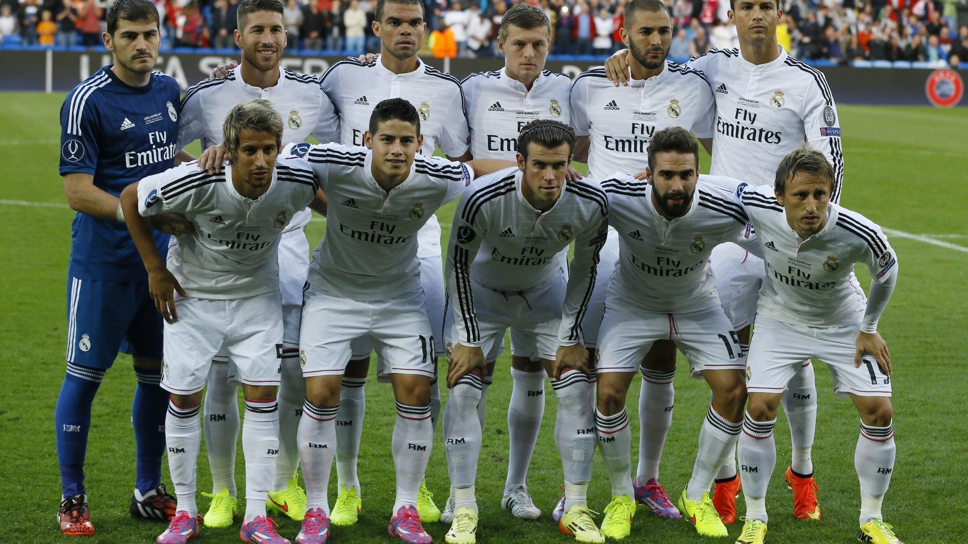 伊布接管世界排名之战，当沙特压哨击败乌拉圭，足球秩序正在被谁改写？